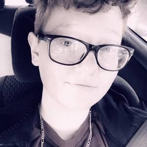 Meet your Posher, Genea